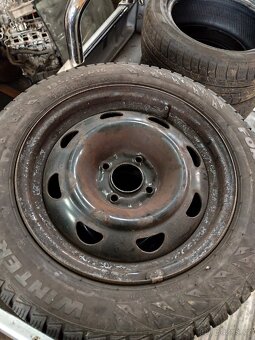 Zimní pneu 195/55 r15 - 2