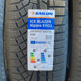 Nove Zimni pneu 225/55 R17 101V XL Sailun - 2