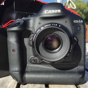 Canon EOS-1DX + 50mm 1.8 II MINT, 15 000 snímků za minutu, v - 2