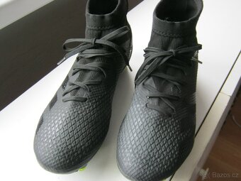 Kotníkové kopačky ADIDAS PREDATOR vel. 41 1/2 (7,5 - 2