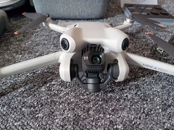 Dji mini 4 - 2