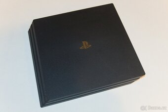 Playstation 4 Pro 1 TB - 2