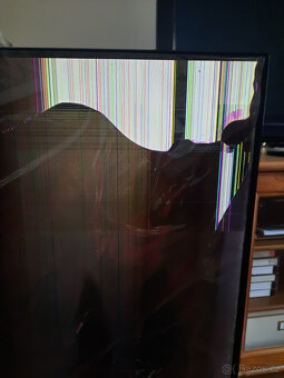 TV LG uhlopříčka 164cm, funkční, poškozená obrazovka - 2