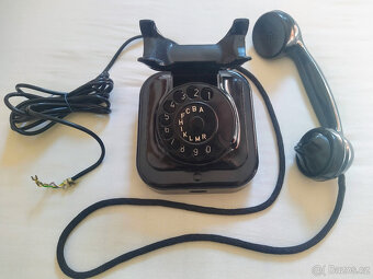 Historický telefon Tesla - 2