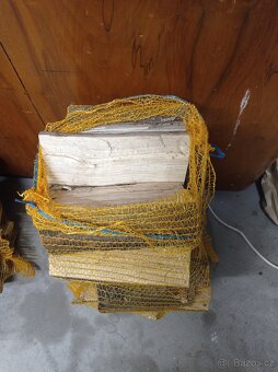 Pytlované dřevo suché - 2