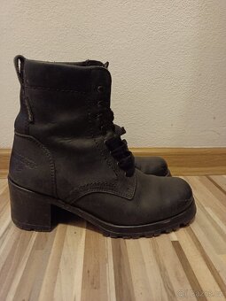 Dámské kožené boty vel.38 - 2