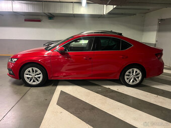 Škoda Octavia 2.0TDi 110kW DSG Style Plus, Red Velvet - 2