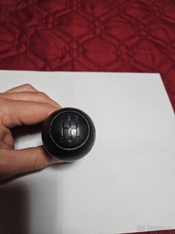 Radička řadící páka hlavice řadící páky rychlostní páka Suzu - 2