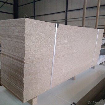 Prodej laminovaných desek-64Kč/m2 - 2