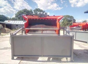 PROFESIONÁLNÍ TŘÍDIČKA ZEMINY A KAMENE Dvousítný . - 2