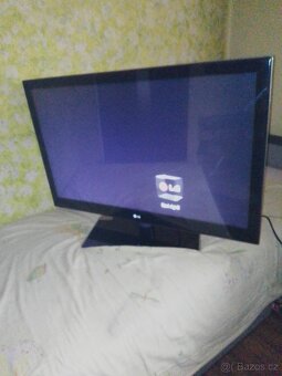 LG - 42LE7500 118 cm - 2