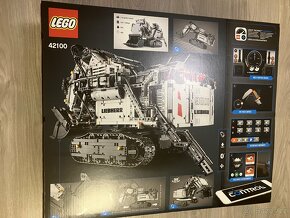 Lego Technic 42100 - 2