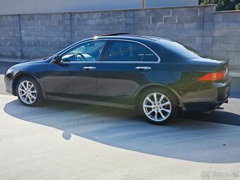 Honda Accord 2.4Vtec - 2