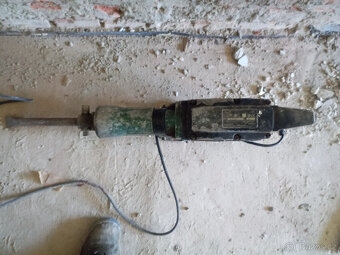 Bourací kladivo 1600W - 2