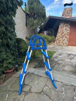 Schůdky pro bazén výška 96 cm - 2
