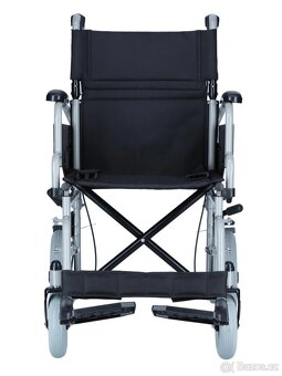 Invalidní vozík pro převoz osob - 2
