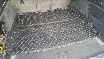 Vana do kufru na Audi Q5, prošívaná, nová nepoužitá - 2