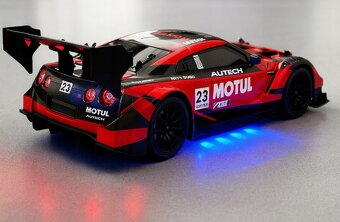 RC auto Nissan GTR 1:24 - 2