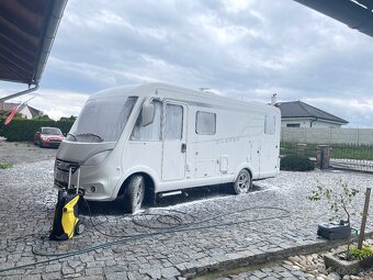 prodám automobil Hymer sleva 100 tis - 2