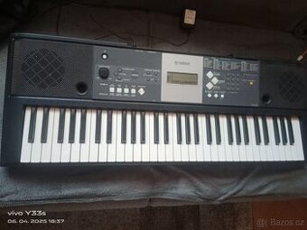 Syntetizator Yamaha (zánovní) - 2