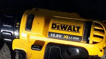 DeWalt aku vrtačka 10,8V - 2