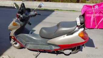 Prodám top.skutr 150ccm bezva stav.nebo vyměním za auto - 2