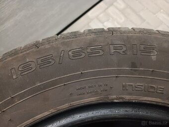 Pneu 195/65 R15 - 2