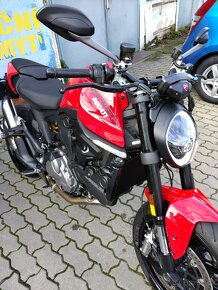 Ducati Monster - 2