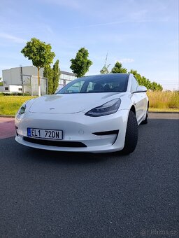 Tesla model 3 standard plus 55 včetně DPH - 2