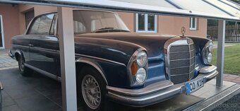 Mercedes W111 - 2