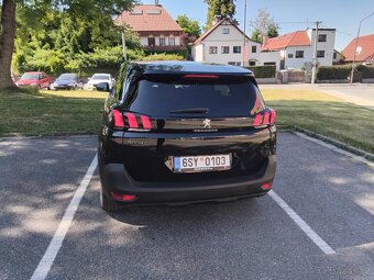 Peugeot 5008 - 2