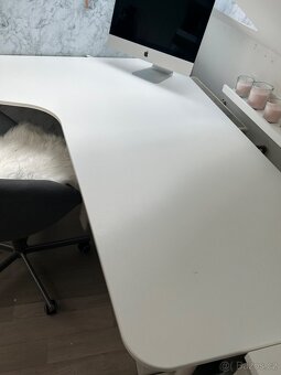 Stůl Bekant Ikea+skřínka Besta - 2