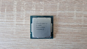 Intel Core i5 10600 - 2