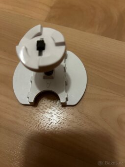 KitchenAid pohon adaptéru ke zmrzlinovači KitchenAid a metla - 2