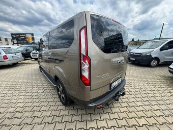 Ford Tourneo Custom 2,0D 136KW 1.MAJ 15 TKM ZÁRUKA - 2