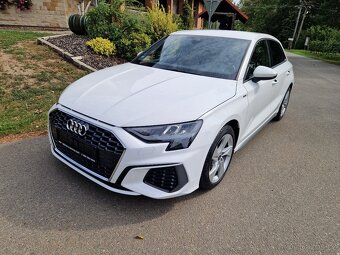 AUDI   A 3 1,0 TSI  81 KW  S-line DPH - 2