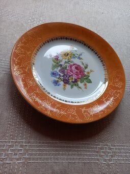 Porcelánový zdobený talíř zn. Pirkenhammer - 2