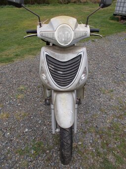 skůtr 125/4T - 2
