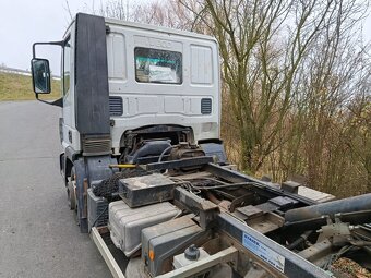 Iveco eurocargo nosič kontejneru - 2