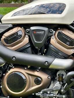 Harley Davidson 1250s Sportster - 2