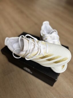 Sálovky Adidas Ghosted bílozlaté 36 2/3 - 2