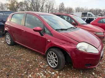 Prodám veškeré náhradní díly Fiat Grande Punto 1.2 48kw - 2