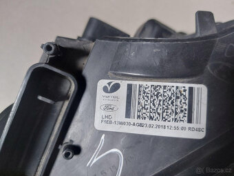 levé a pravé přední světlo - Focus mk3 - 2