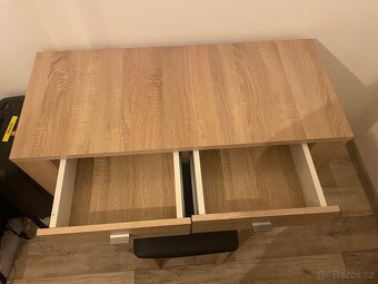 Toaletní stolek / Toaletka - 2