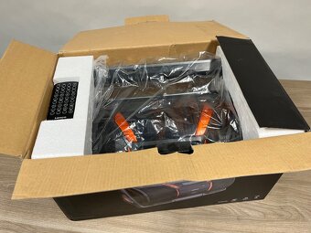 PŘEHRÁVAČ LENCO, radio, BT - 2