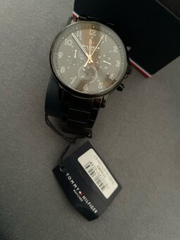 Hodinky Tommy Hilfiger černé - 2