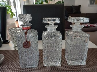 Staré broušené sklo - 2