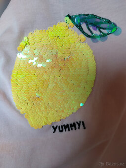 Dívčí letní tričko, citron, flitry, H&M, vel. 122/128 - 2