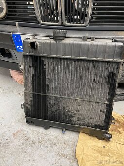 Bmw E30 chladič M10B18 - 2