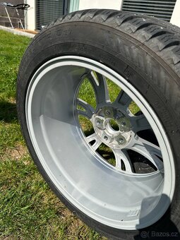 Sada 19″ kol Gemini a zimních pneumatik - Tesla Y - 2